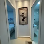 Golden Tower Center تيرانا