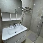 Golden Tower Center * تيرانا