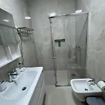 Golden Tower Center تيرانا
