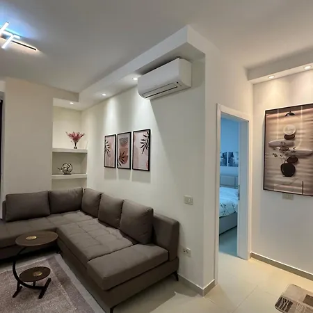 Daire Golden Tower Center Tiran