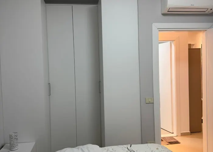 Golden Tower Center Apartament *