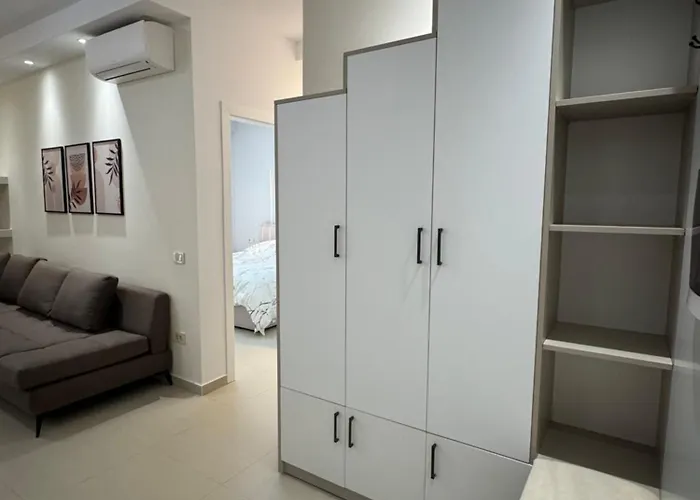 Golden Tower Center Apartament